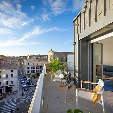 Oh Activ 3* Nîmes